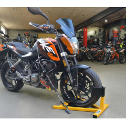 Soporte WheelChock con suncho de amarre